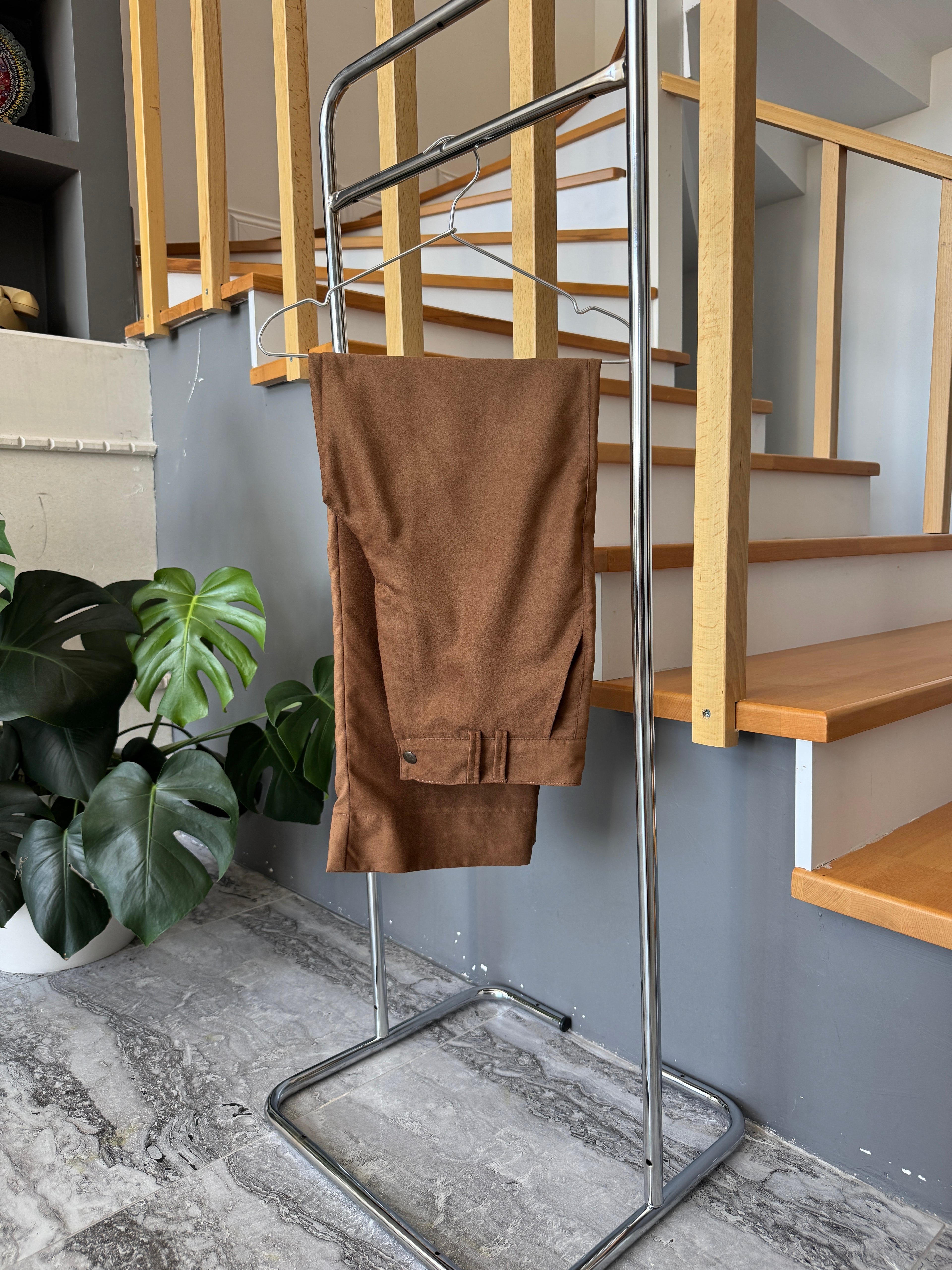 CINNAMON SUEDE PANTS